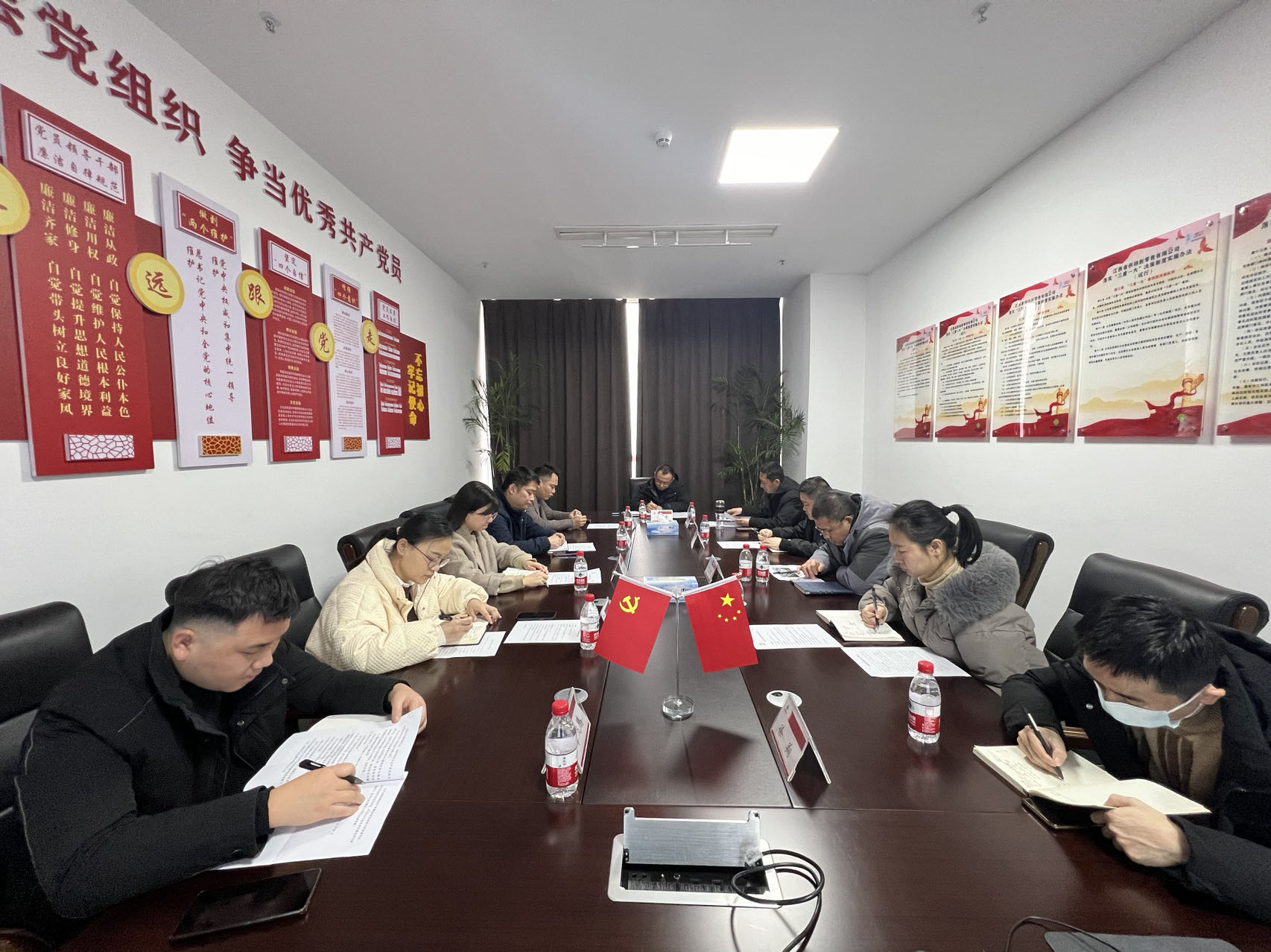 省供銷新零售公司召開安全生產(chǎn)工作專題部署會(huì)議
